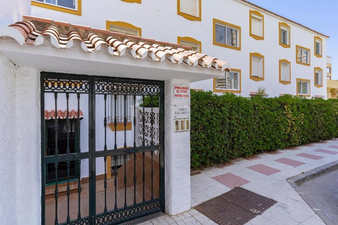 Torremolinos Playamar Primera Linea De Playa Urb. La Farola Apartment Exterior photo