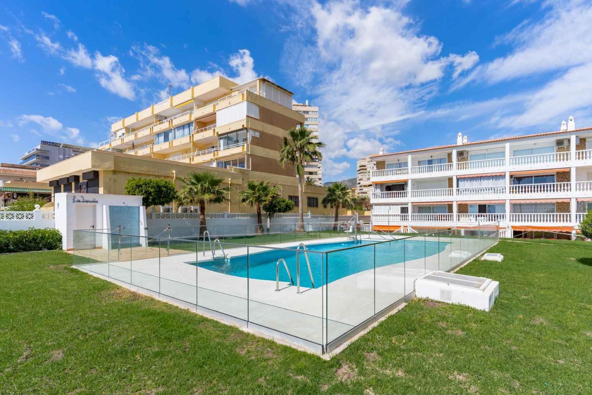 Torremolinos Playamar Primera Linea De Playa Urb. La Farola Apartment Exterior photo